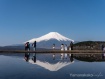 平野湖畔は人気で多くの人が訪れています 25年4月17日撮影